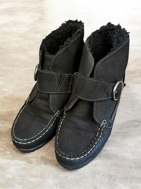Eddie Bauer Women’s Admit Ankle Booties